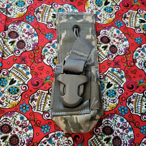 Other - 5/$13 Camoflauge Tactical Pouch